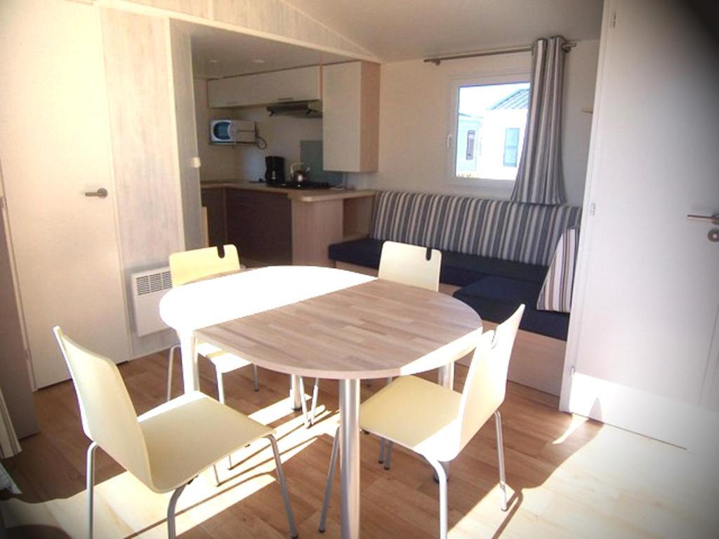Park Kerlinga Hotell Bredene Rum bild