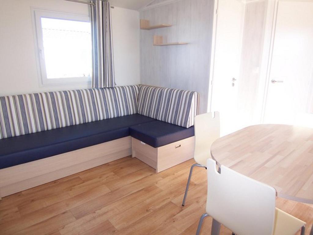 Park Kerlinga Hotell Bredene Rum bild
