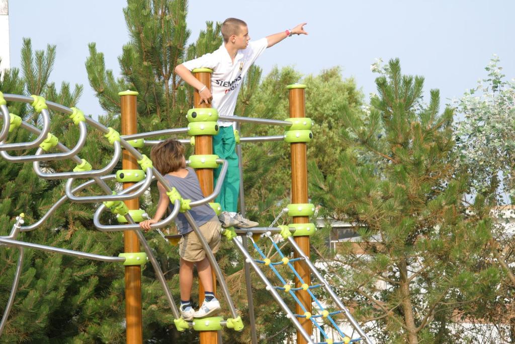 Park Kerlinga Hotell Bredene Exteriör bild